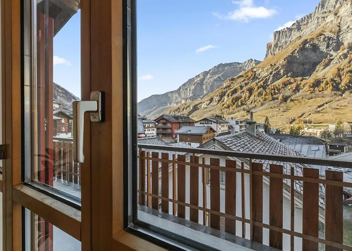 Magnifique A Loeche-les-bains アパート ロイカーバード