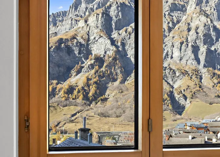 Magnifique A Loeche-les-bains * ロイカーバード