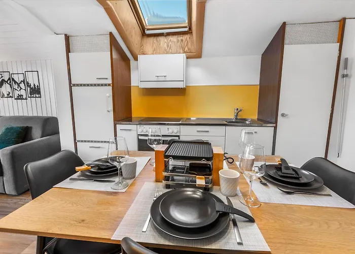 Magnifique A Loeche-les-bains ロイカーバード