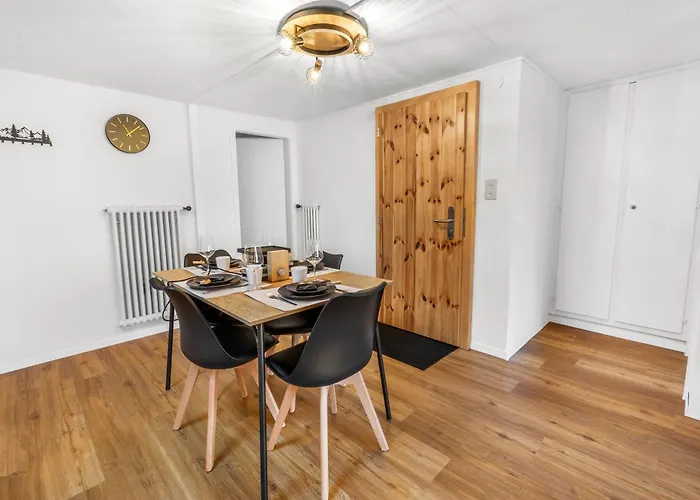 Magnifique A Loeche-les-bains ロイカーバード