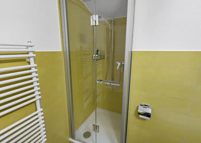 Magnifique A Loeche-les-bains アパート ロイカーバード